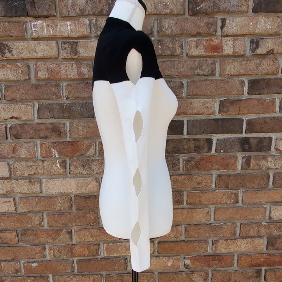 YIGAL X AQUA Sweaters - YIGAL X AQUA women's cutout color-block sweater